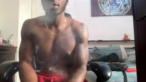 Snapshot of tonice344524 chatting on 12-17-25, 05:19 tonice344524 online show from 12-17-25, 05:19