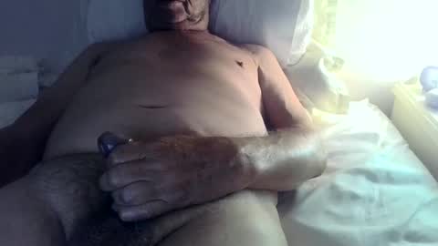 Tonidr online show from 09-26-25, 06:23