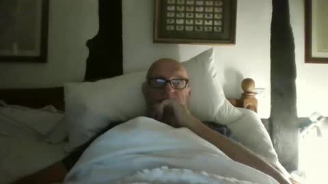 Tonidr online show from 11-08-25, 06:57