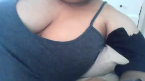 Snapshot of tonimoran chatting on 02-09-25, 06:47 tonimoran online show from 02-09-25, 06:47