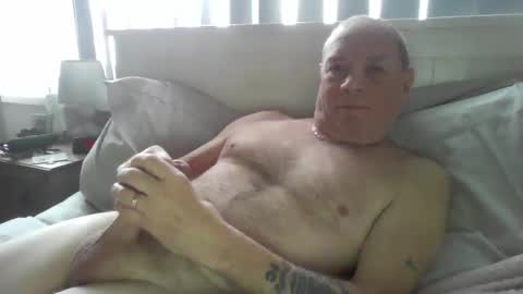 tony14712 online show from 02-10-25, 09:25