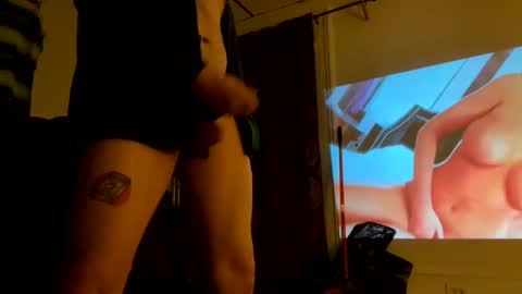 Snapshot of tonyclark825 chatting on 02-25-25, 04:57 tonyclark825 online show from 02-25-25, 04:57