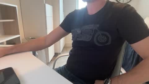 too_naughty online show from 11-18-25, 12:42