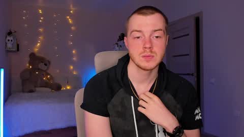 Snapshot of toohornyserj chatting on 12-12-24, 07:59 toohornyserj online show from 12-12-24, 07:59