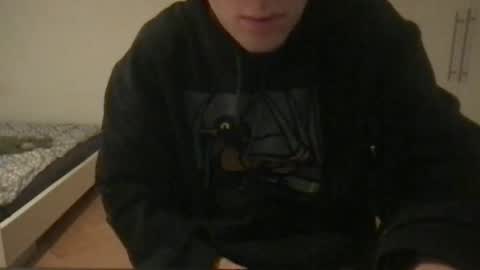 Max online show from 11-10-25, 07:02