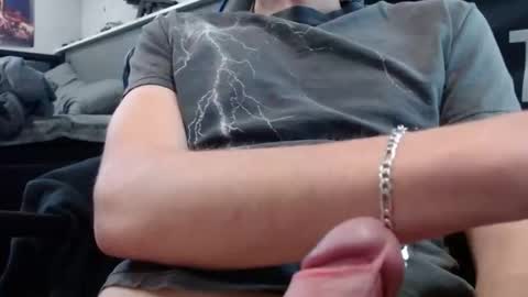 toolitdick online show from 11-18-25, 04:55