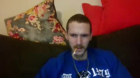 Snapshot of tootall803 chatting on 10-16-25, 02:40 TooTall803 online show from 10-16-25, 02:40