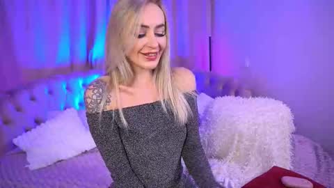 top_grace online show from 10-20-25, 09:48