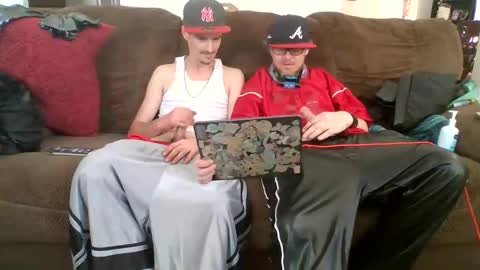 SagMeOreduceMe online show from 10-17-25, 06:43