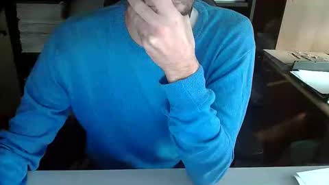 Snapshot of topg84 chatting on 10-11-25, 02:59 Topg84 online show from 10-11-25, 02:59