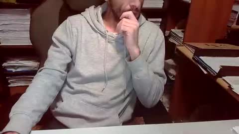Snapshot of topg84 chatting on 10-13-25, 05:13 Topg84 online show from 10-13-25, 05:13