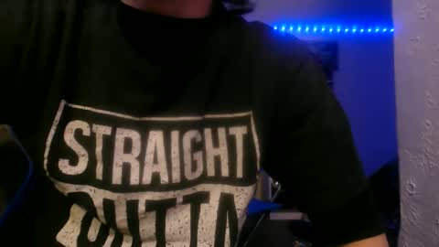 topplesstable18075 online show from 03-31-26, 06:14