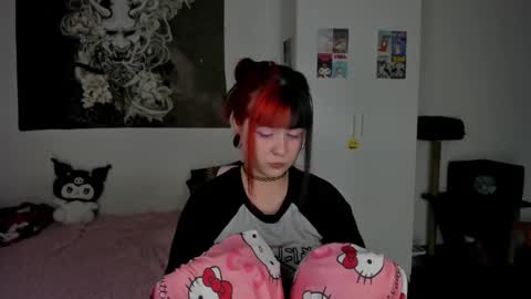 Snapshot of toriayun0 chatting on 02-22-25, 11:46 your personal gothic girl check it online show from 02-22-25, 11:46