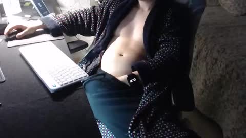 tormaster91 online show from 02-23-25, 09:37