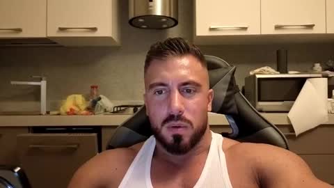 Snapshot of toro_arrapato chatting on 10-16-25, 11:39 toro_arrapato online show from 10-16-25, 11:39