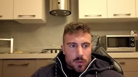 Snapshot of toro_arrapato chatting on 11-07-25, 12:32 toro_arrapato online show from 11-07-25, 12:32