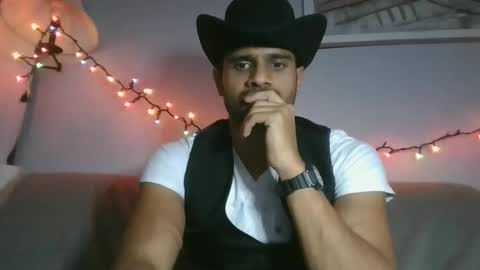 hassanfunn at g m  ail  only local and clean no males online show from 11-14-25, 05:06