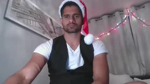 hassanfunn at g m  ail  only local and clean no males online show from 11-17-25, 07:58