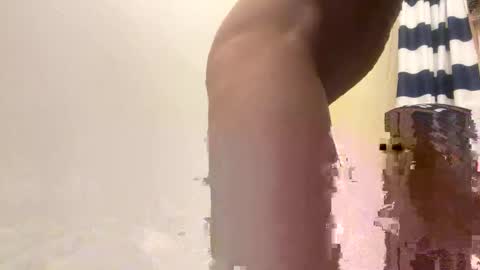 Snapshot of toronto5656 chatting on 02-16-25, 03:27 toronto5656 online show from 02-16-25, 03:27