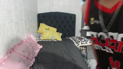 Toshiro online show from 12-15-24, 03:20