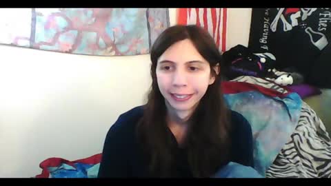 Luna online show from 01-07-25, 09:57