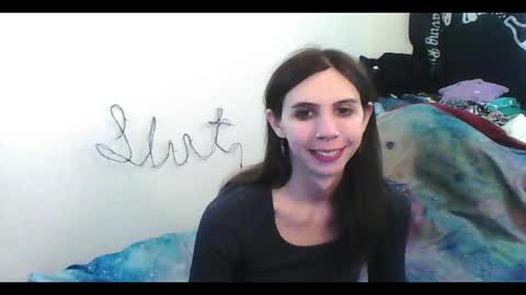 Luna online show from 11-16-25, 07:25