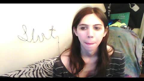 Luna online show from 12-21-25, 10:17