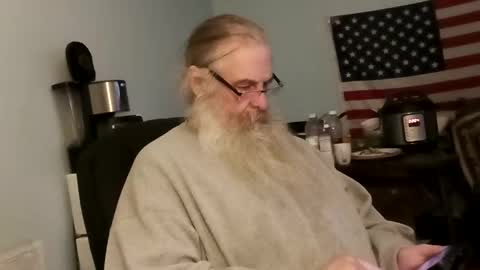 Snapshot of totallyawesome_65 chatting on 11-26-25, 05:52 totallyawesome_65 online show from 11-26-25, 05:52