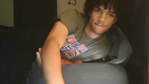 Snapshot of totxxx335 chatting on 10-02-25, 05:36 totxxx335 online show from 10-02-25, 05:36