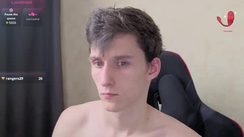 Snapshot of touch_me8 chatting on 10-17-25, 04:48 Arti online show from 10-17-25, 04:48