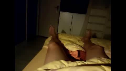 toutim6163 online show from 09-29-25, 06:35