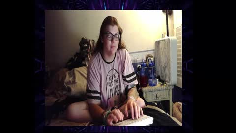 Toxiclove1311 online show from 10-08-25, 02:09