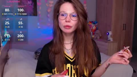 Snapshot of toxkiss chatting on 10-14-25, 11:00 toxkiss online show from 10-14-25, 11:00