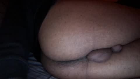 Snapshot of toyboy4u4 chatting on 12-04-24, 01:14 Toyboy online show from 12-04-24, 01:14