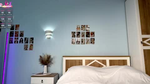 Rebeca online show from 03-28-26, 03:00