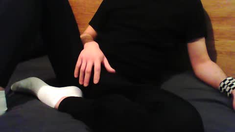 Snapshot of trackielad21 chatting on 01-11-25, 08:00 trackielad online show from 01-11-25, 08:00