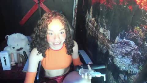 tracy_ks online show from 10-09-25, 08:51