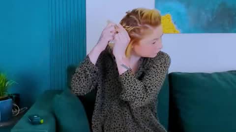 tracycurtis online show from 09-30-25, 06:51