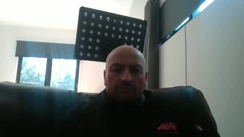 tradiedan2023 online show from 10-07-25, 01:47