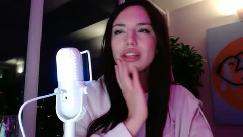 Snapshot of transfrmgirl98 chatting on 10-26-25, 05:57 transfrmgirl98 online show from 10-26-25, 05:57