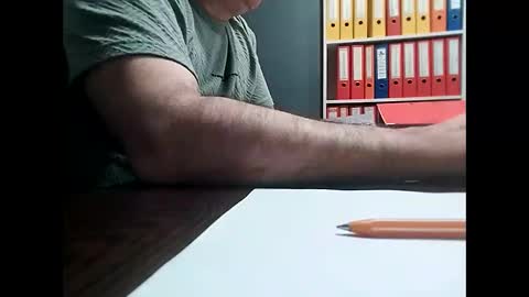 Snapshot of trapper727272 chatting on 01-10-25, 01:41 Big Head Cock online show from 01-10-25, 01:41