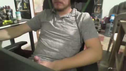 Snapshot of traveler_92 chatting on 11-18-25, 03:23 traveler_92 online show from 11-18-25, 03:23