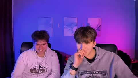 Travis online show from 02-05-26, 09:58