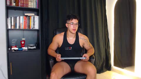 Travis online show from 03-05-25, 11:27