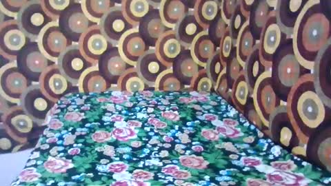 treesomecouple online show from 01-21-25, 07:17