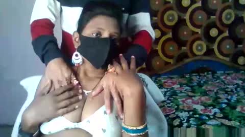 treesomecouple online show from 01-26-25, 08:13