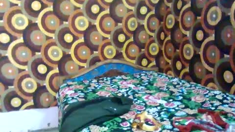 treesomecouple online show from 01-31-25, 05:21