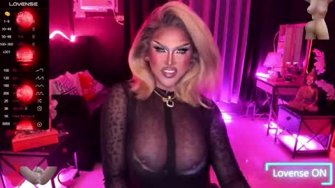 Snapshot of tremendouscockdestroyer chatting on 10-09-25, 11:52 Jade online show from 10-09-25, 11:52