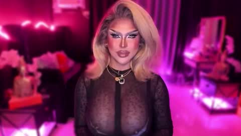 Jade online show from 12-16-25, 05:34