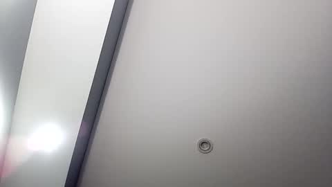 trevluv77 online show from 11-11-25, 09:31